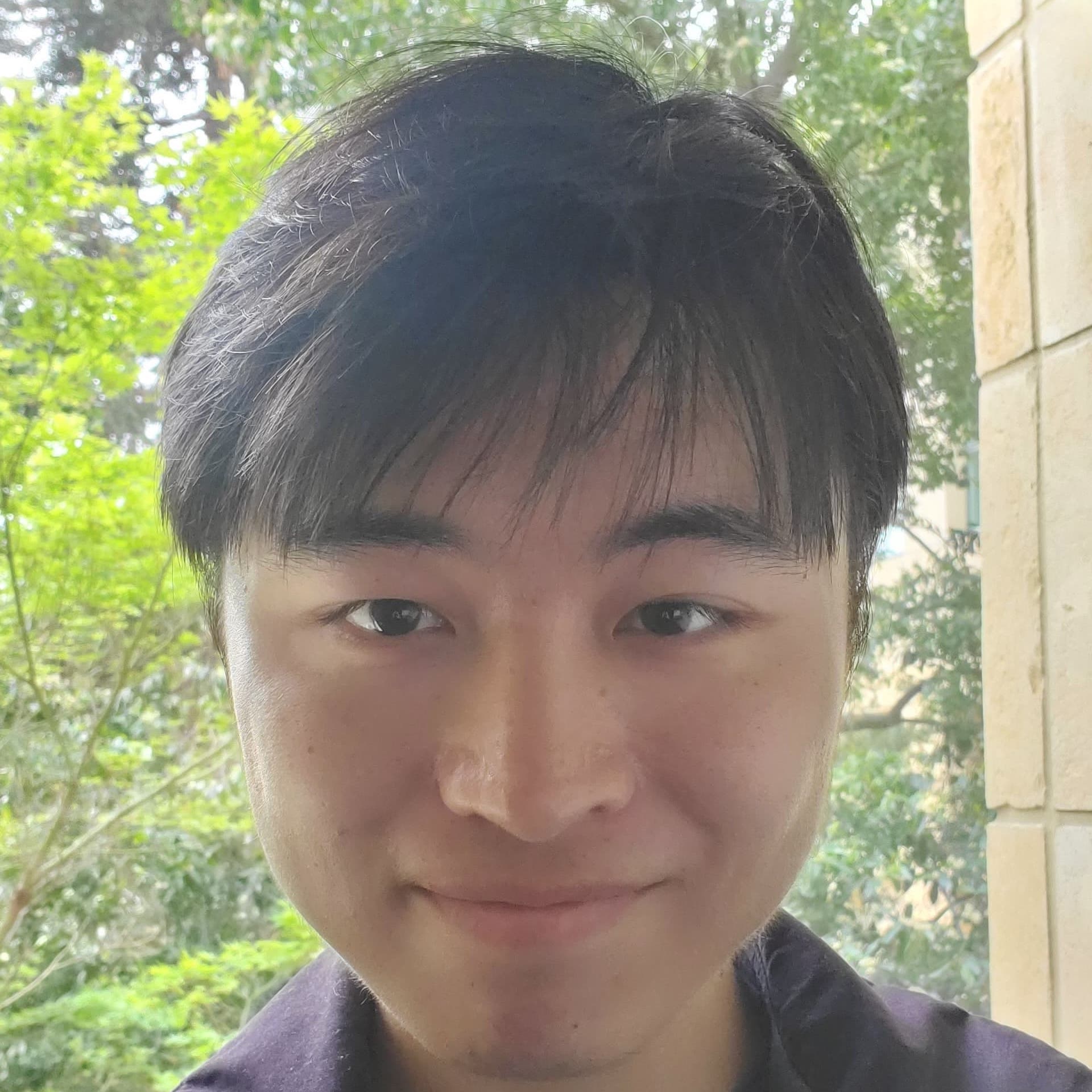 Steven Cao headshot