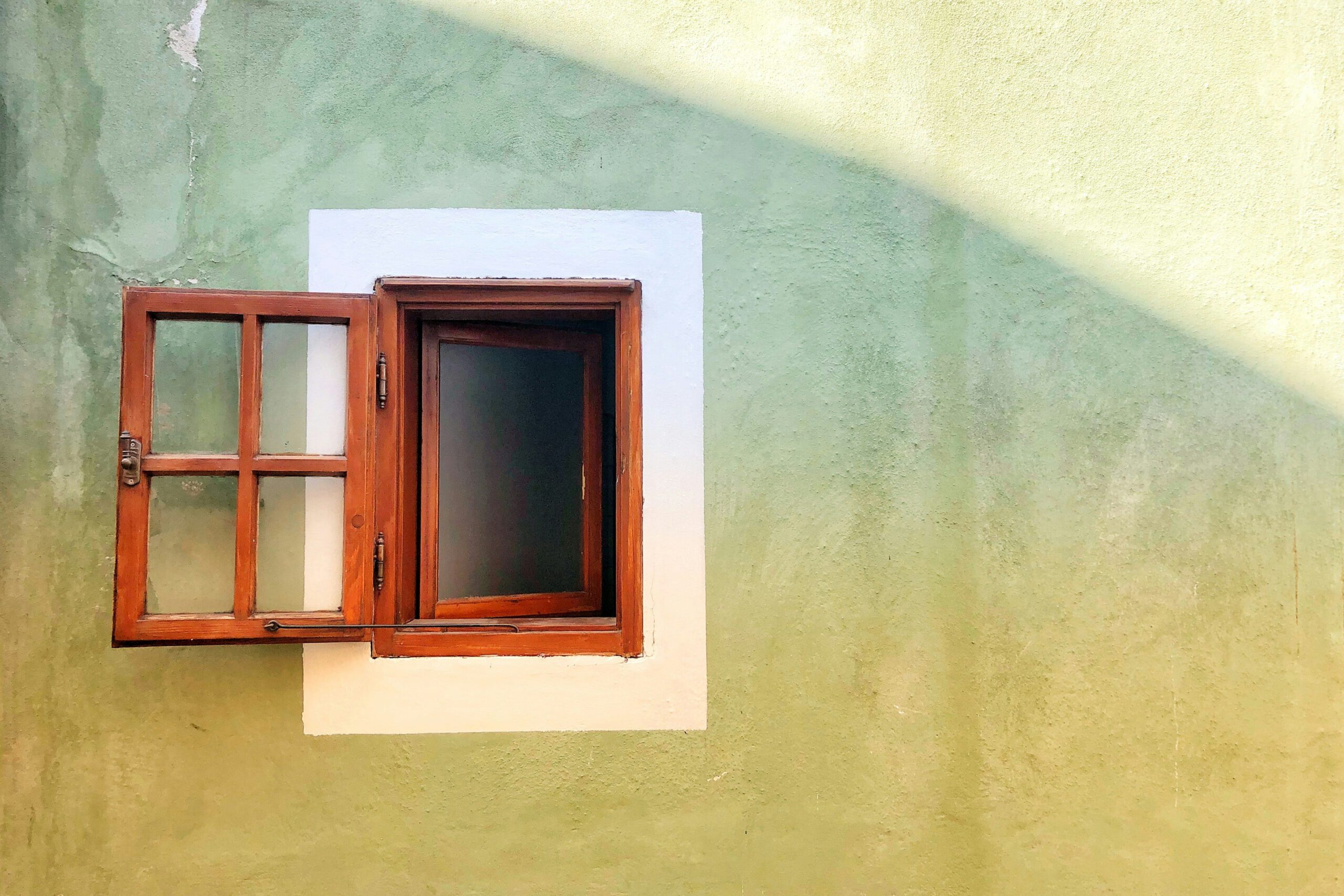 Photo by Katerina Pavlyuchkova on Unsplash